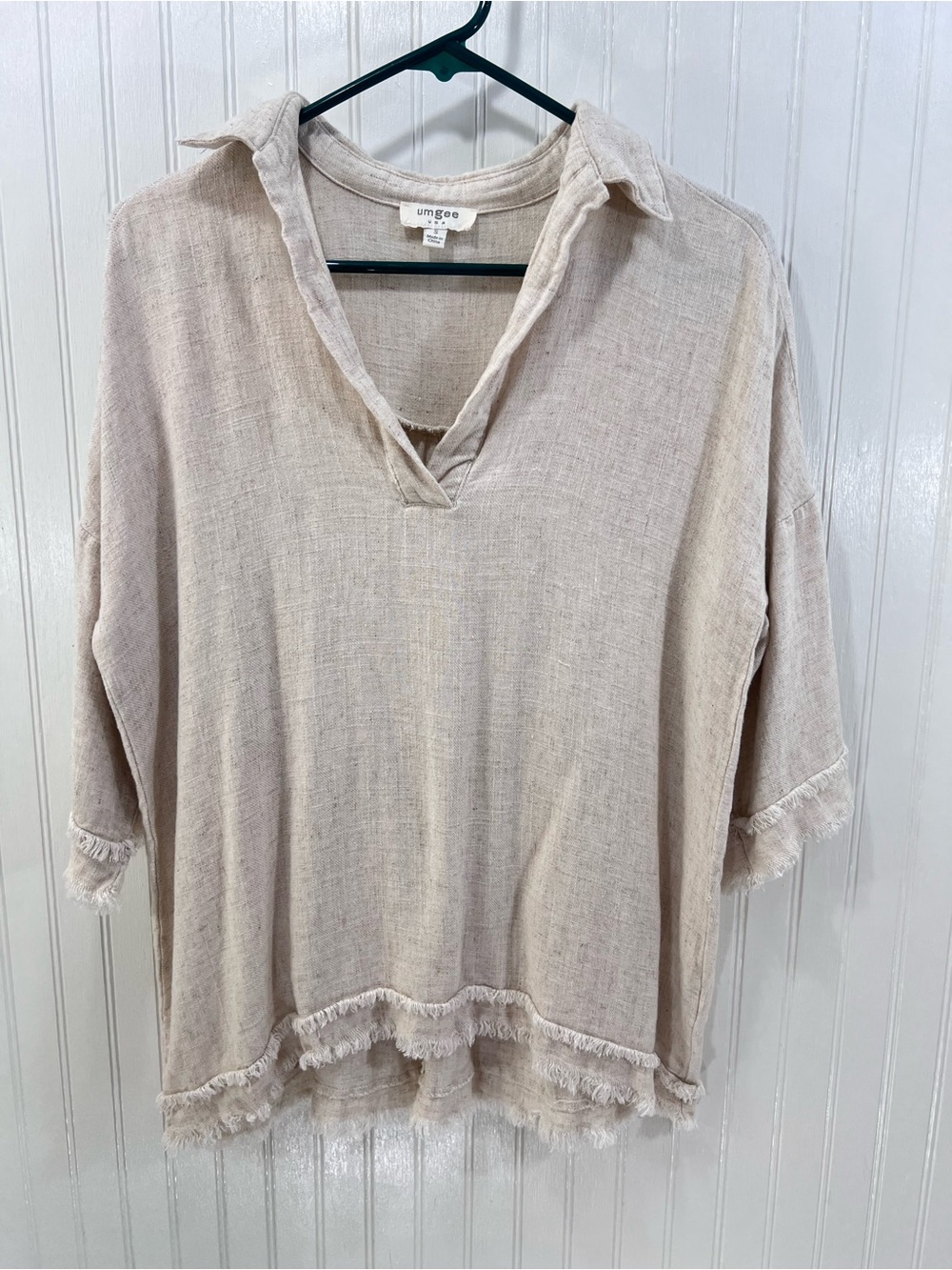 Umgee Boho Cream Oatmeal Linen Blend Frayed Hem V-Neck Collared Relaxed Size S